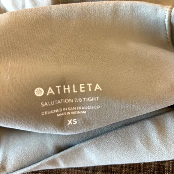 Athleta Salutation 7/8 Tight Leggings XS – Soft High Rise Yoga Pants with Pocket - Picture 2 of 7